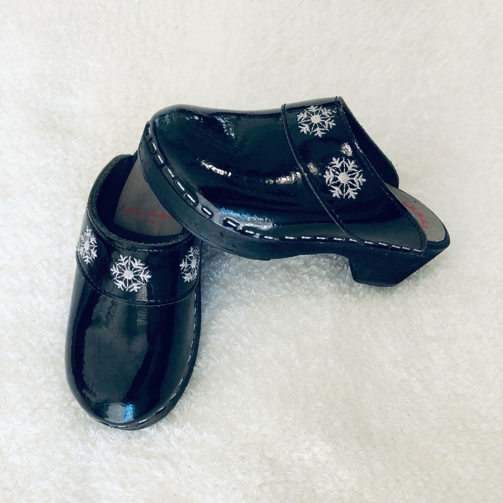 Hannah Andersson Shoes